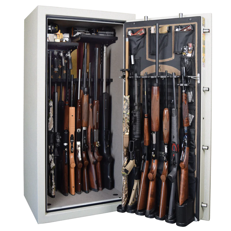Hunter Deluxe Series 33 Long Gun Safe by Browning Safes