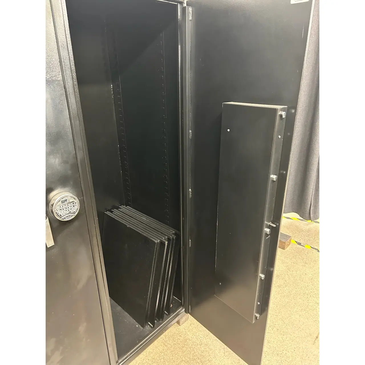 Pacifc Safe Inventory Control Safe