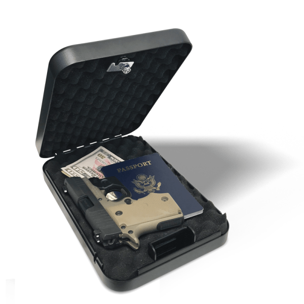 AR-110_Gun_Vaults_Web_Open2