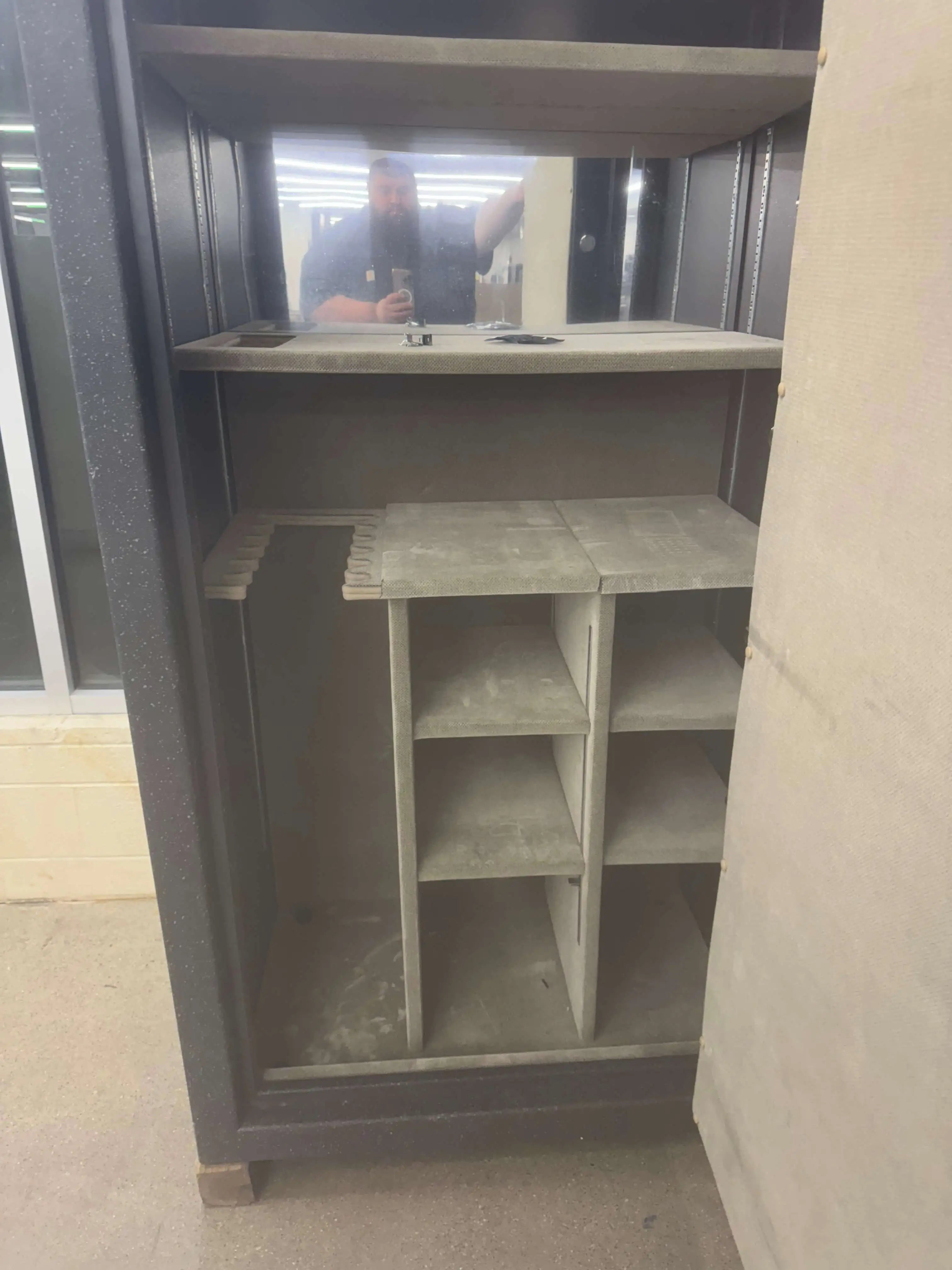 USED AMERICAN SECURITY BF7240