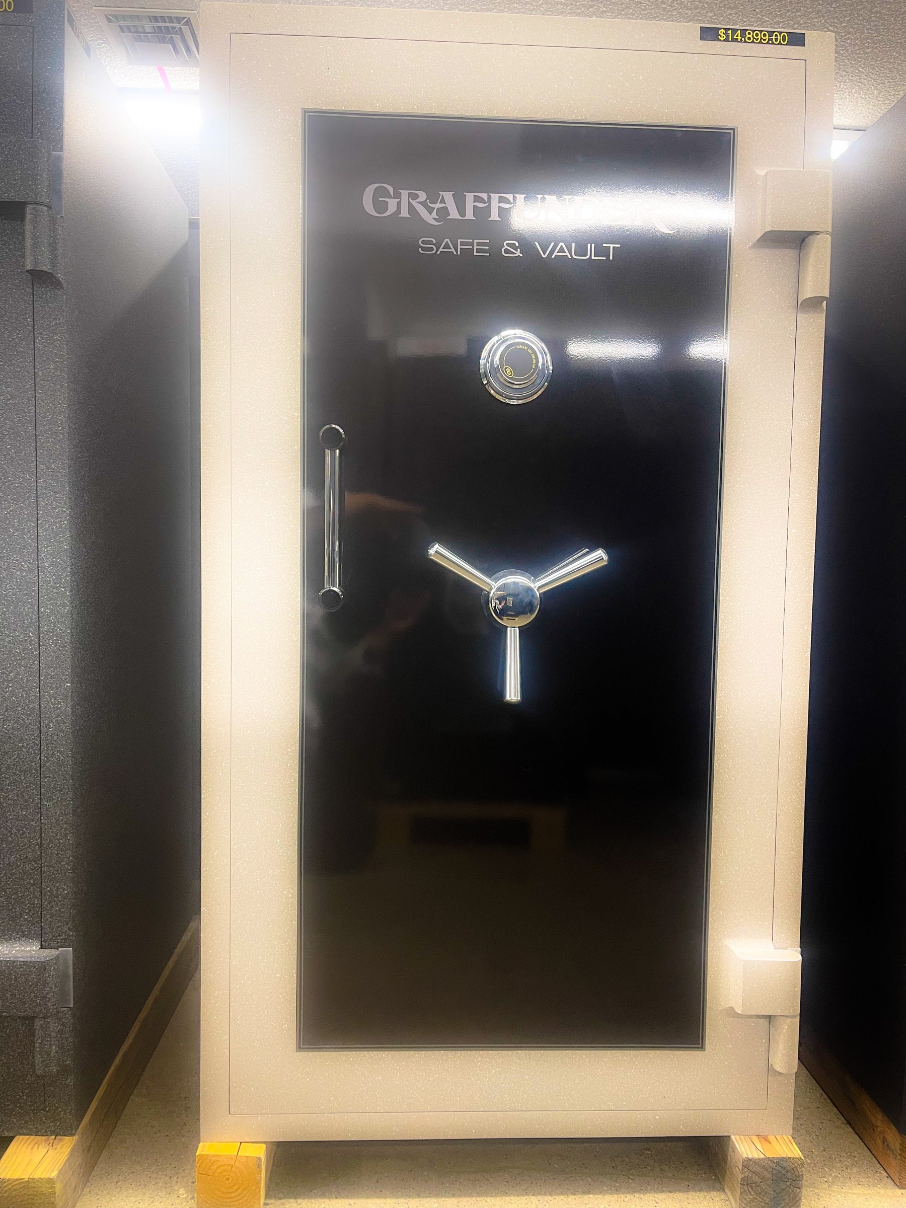 Graffunder Gun Safes For Sale In Las Vegas